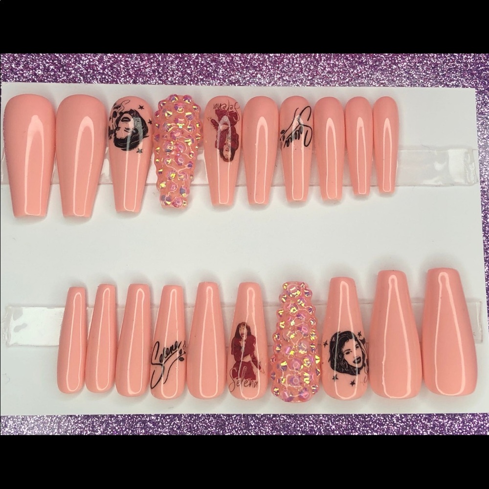 Press on nails